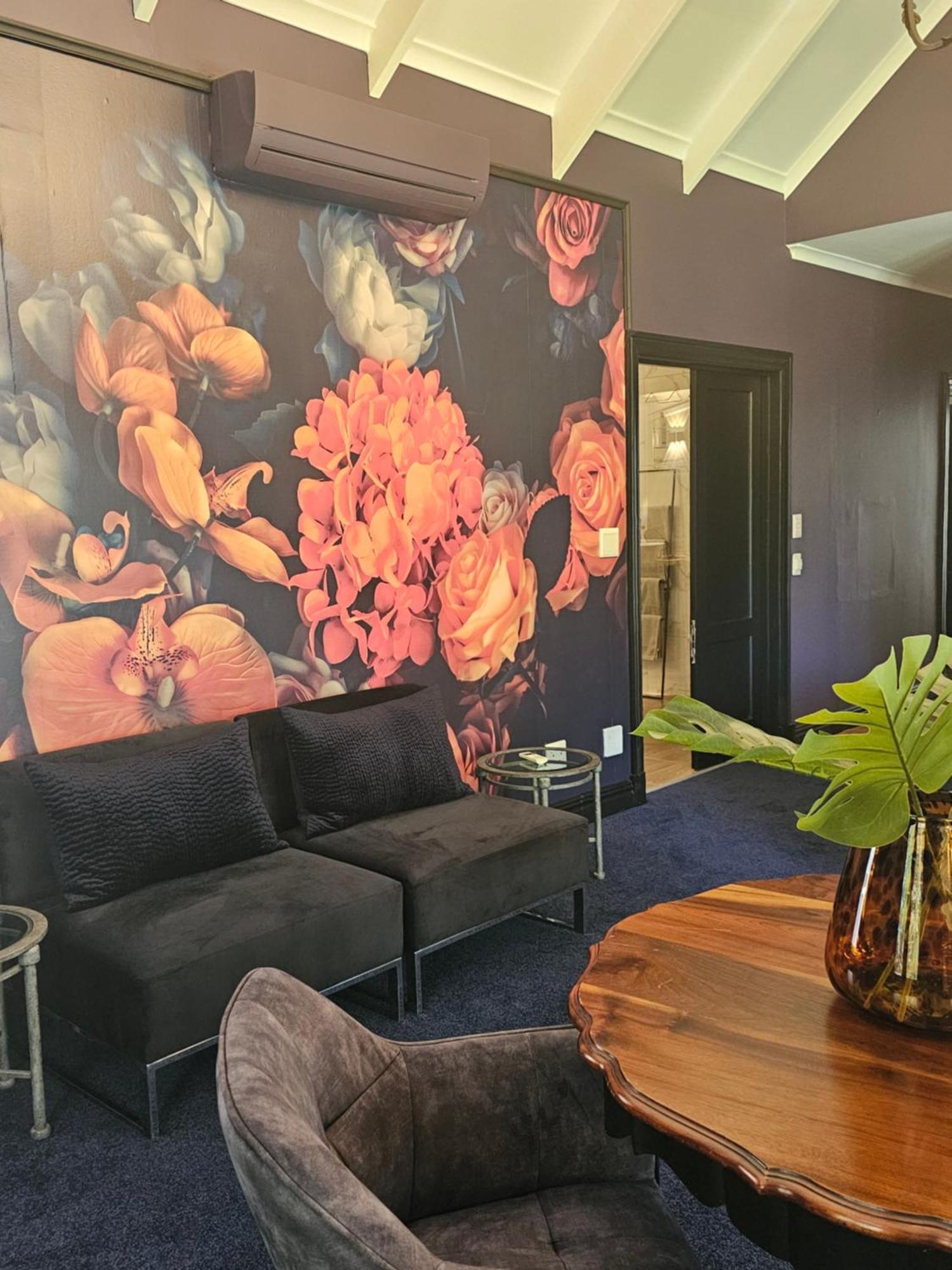 Die Heerenhuys Guest Suites 斯泰伦博斯 外观 照片